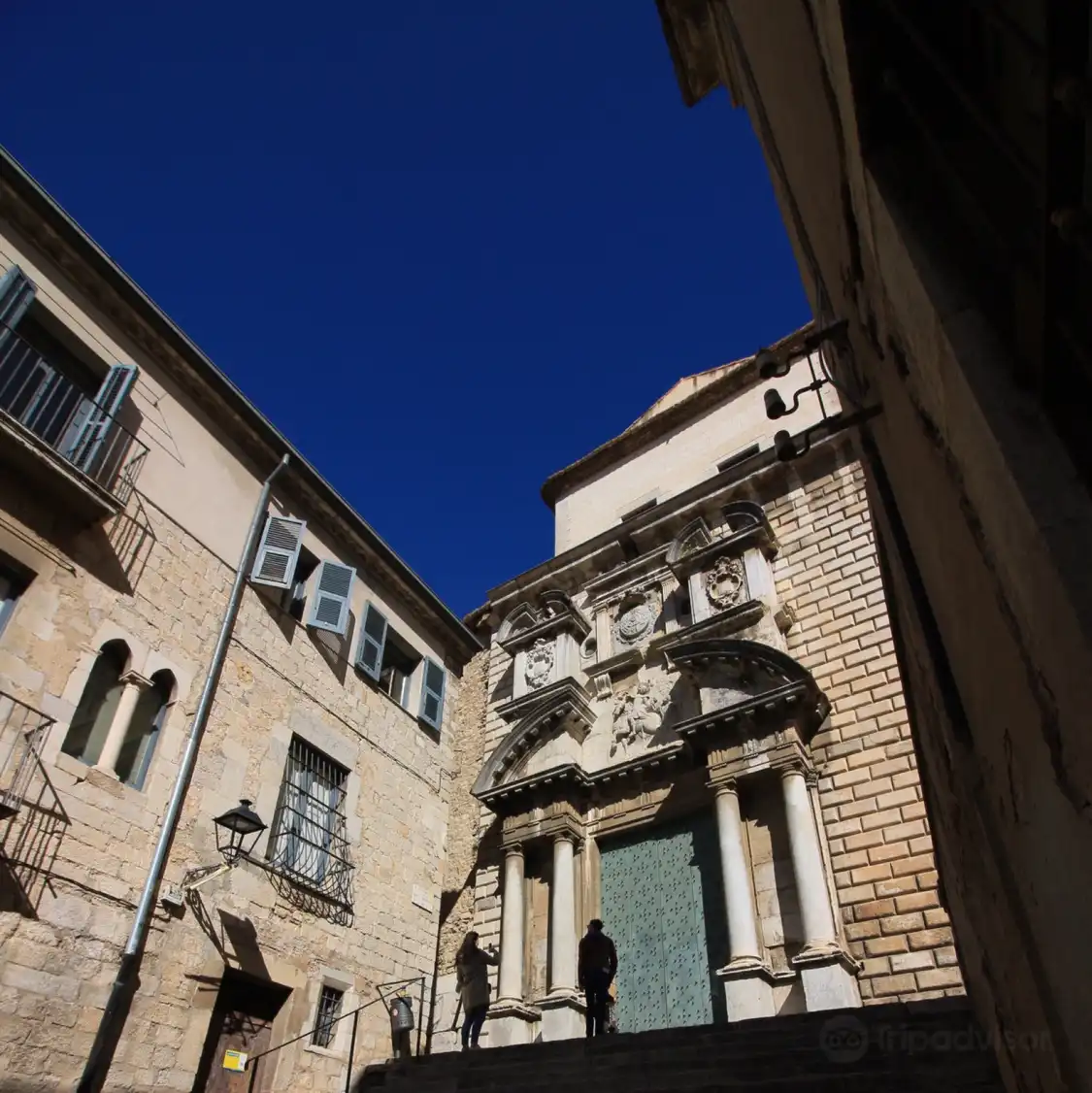 Hotels near Pujada de Sant Domenec