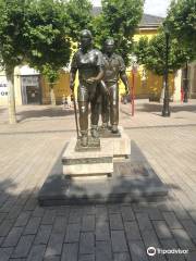 Monumento a la Valvanerada