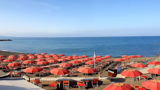 Bagno Donna di cuori (Spiaggia)