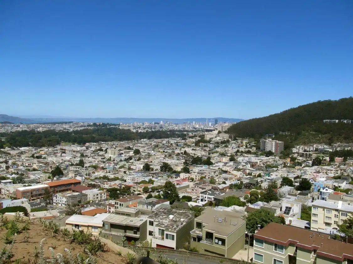 그랜드뷰 공원 주변 호텔