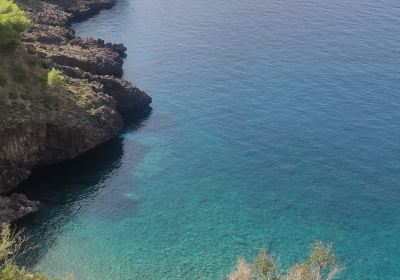 Spiaggia Grotta della Scala