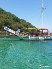 Papanikolis boat - Lefkada Daily Cruises - Ημερήσιες Κρουαζιερες Λευκαδα