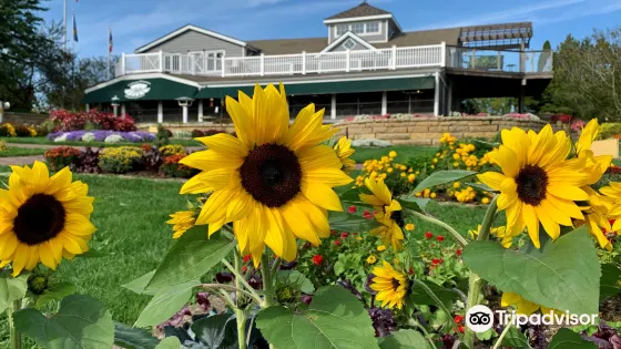 Dubuque Arboretum and Botanical Gardens