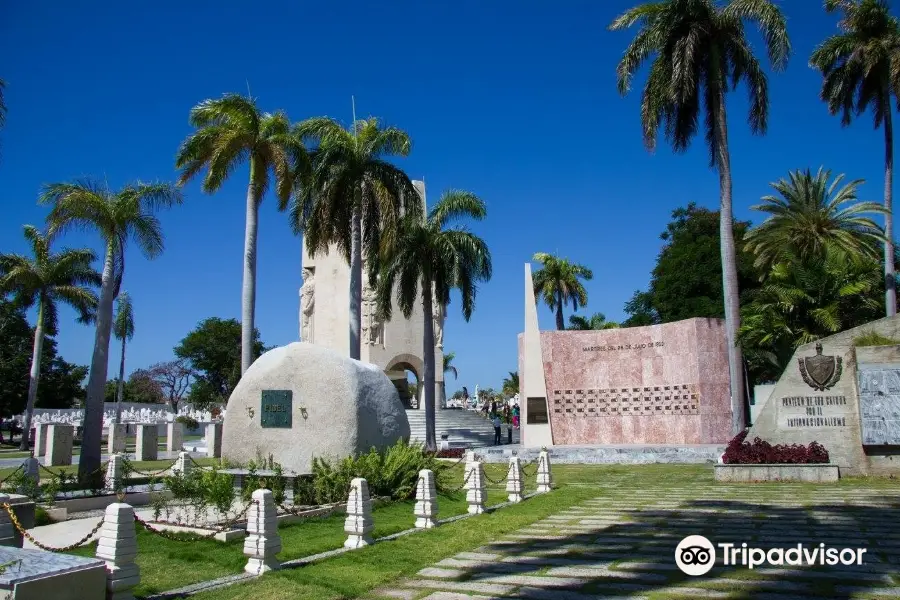 Santa Ifigenia Cemetery