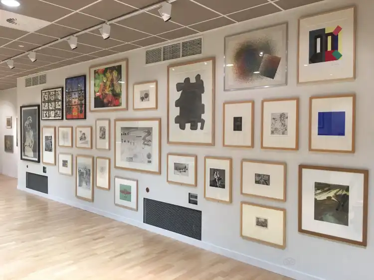 Hotels near Young Gallery