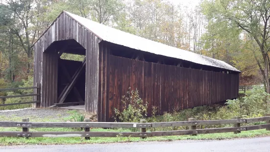 Locust Creek Covered Bridge