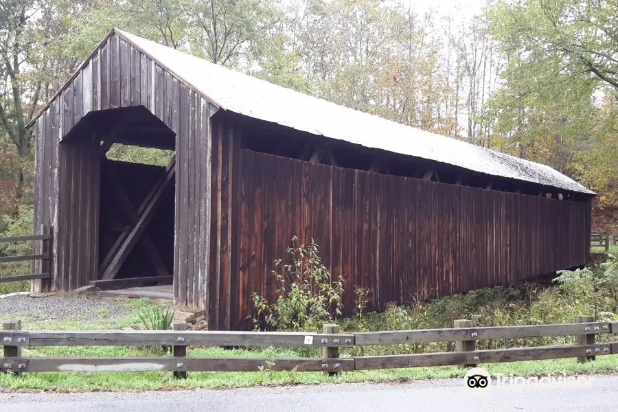 Locust Creek Covered Bridge