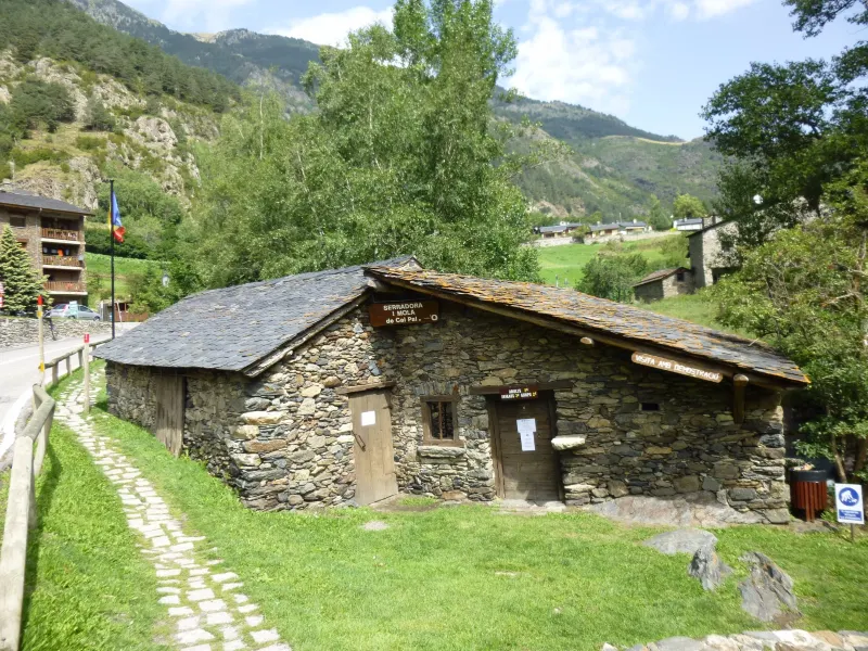 La Cortinada