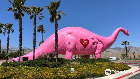 Cabazon Dinosaurs - World's Biggest Dinosaurs