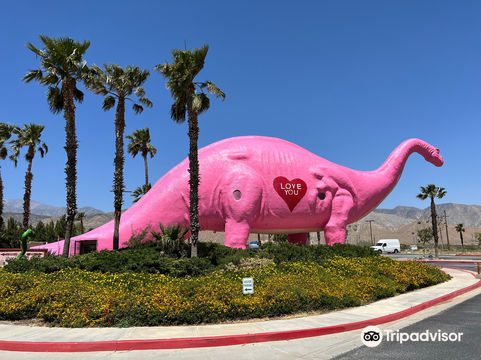 Cabazon Dinosaurs - World's Biggest Dinosaurs