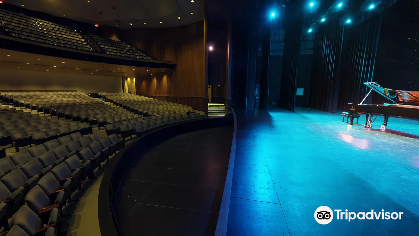2_Pioneer Center for the Performing Arts