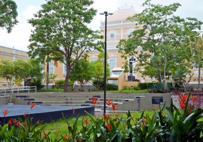 Centro Universitario de Cultura e Artes Theater