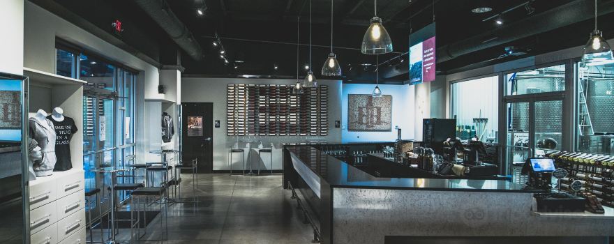 Two-EE's Winery
