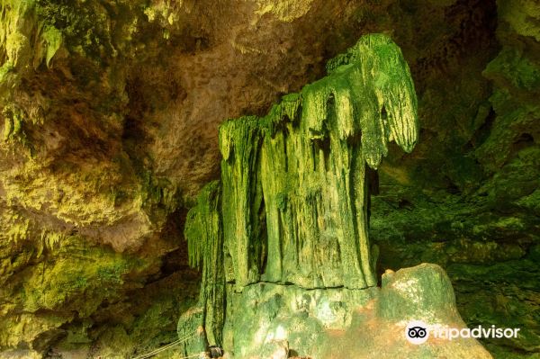 Kuza Cave