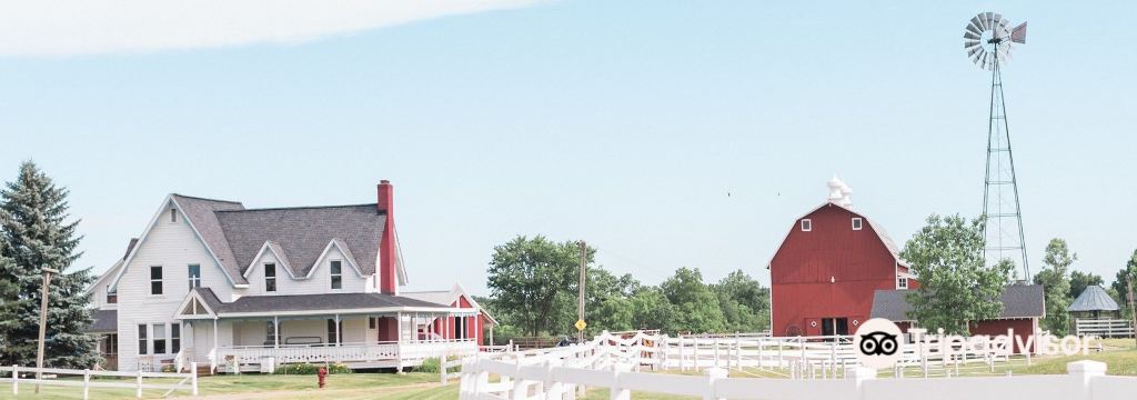 Domino’s Farms Petting Farm