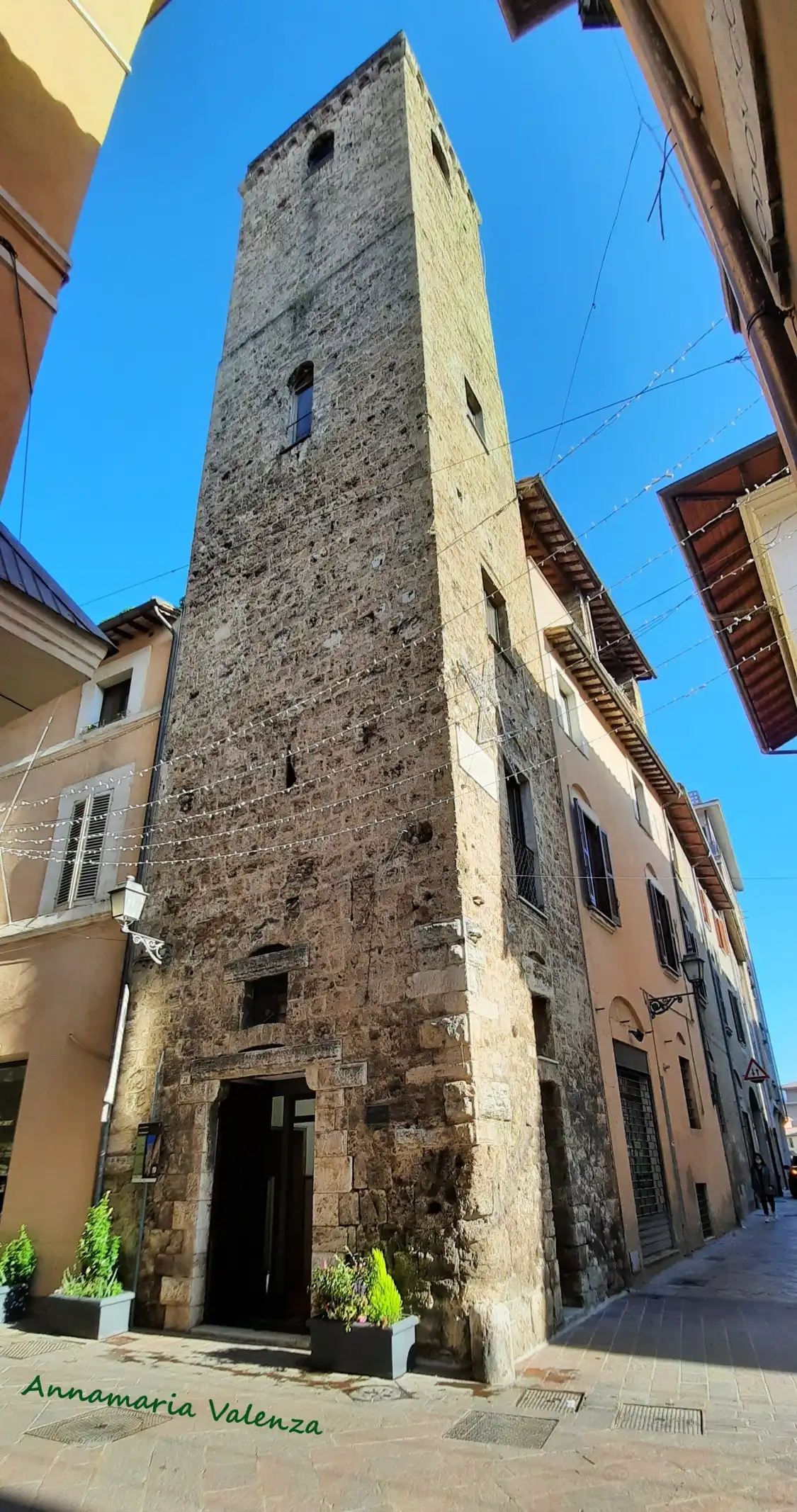 Hotels near Torre Barbarasa