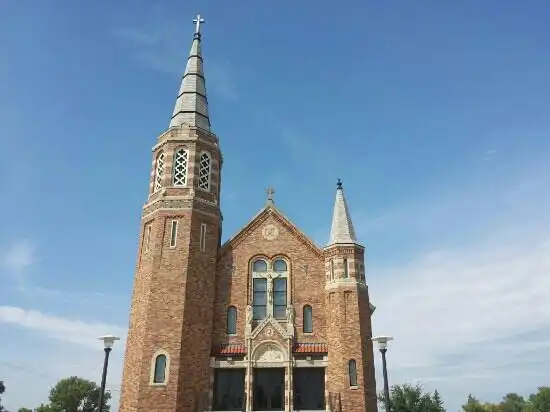 Hotels in Lakota
