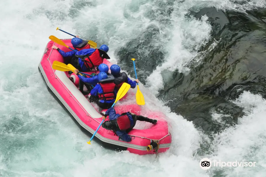 Aguas Blancas Rafting