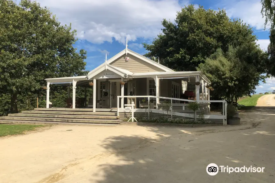 Te Kairanga Winery