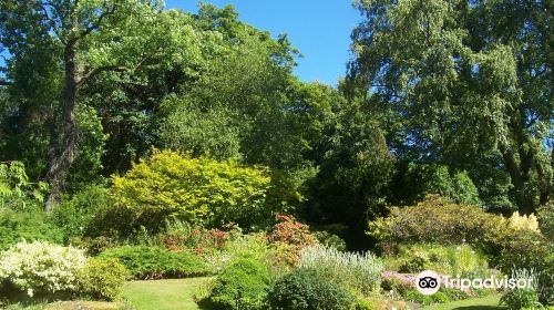 Cruickshank Botanic Garden