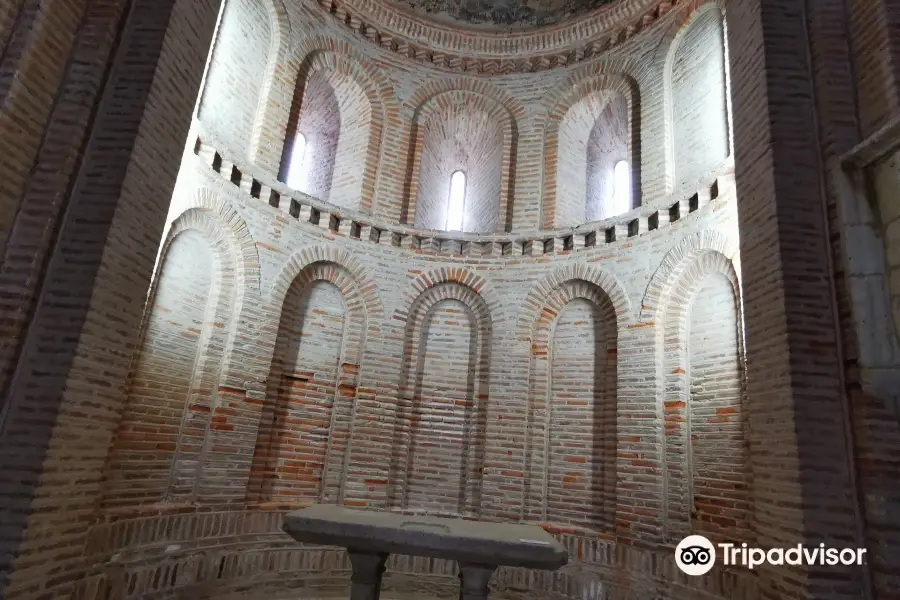 Church of San Salvador de Los Caballeros