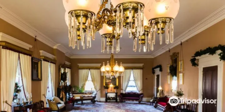 Old Governor's Mansion