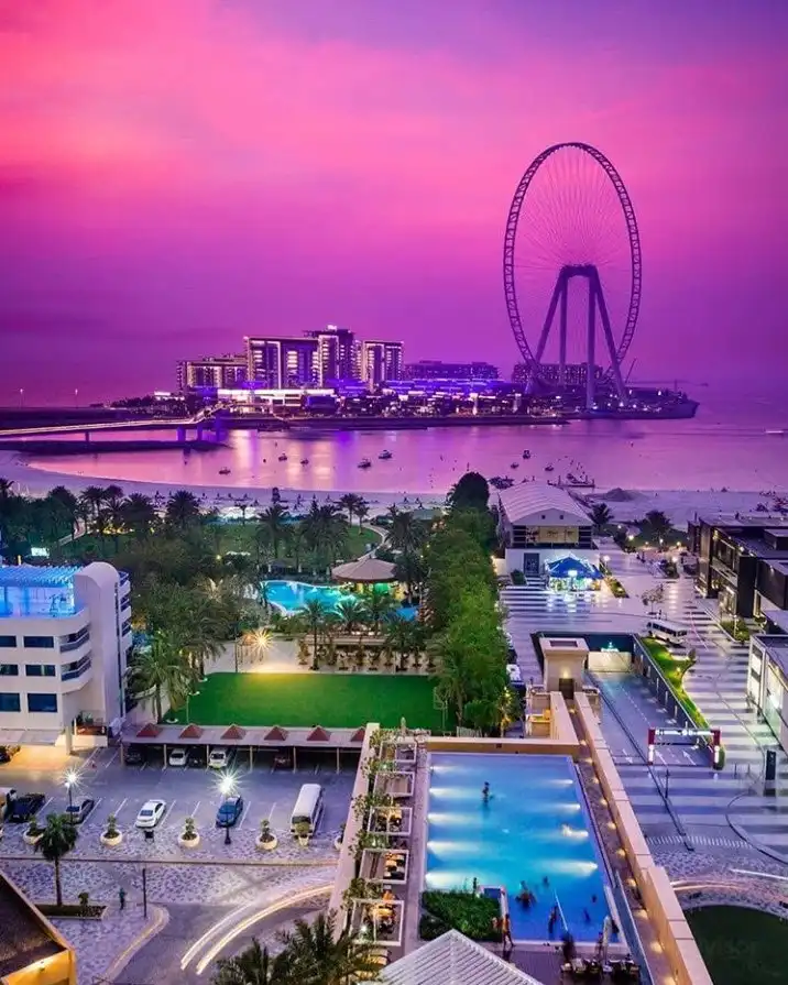 鄰近藍水島的酒店