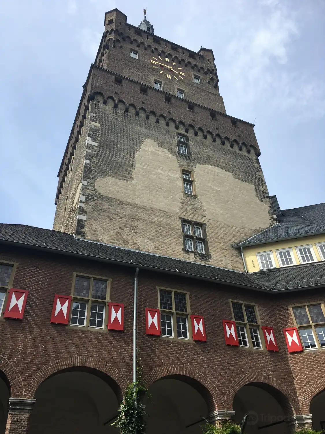 Hotels near Geologisches Museum
