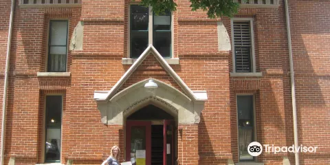 Pottawattamie County Squirrel Cage Jail and Museum