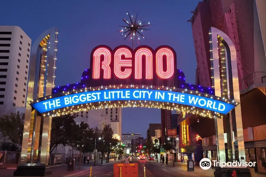 Reno Arch