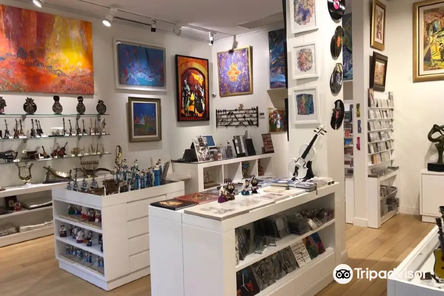 Kikar Hamusica Art Gallery and Gift Shop