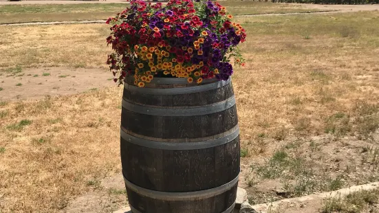 Agua Dulce Winery