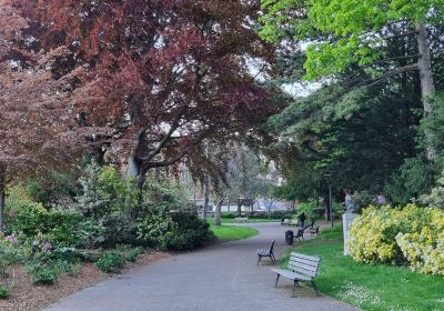 Le Square Saint-Roch