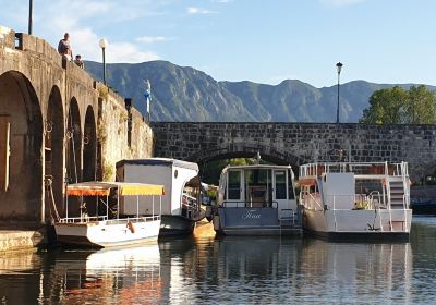 Virpazar-old-bridge