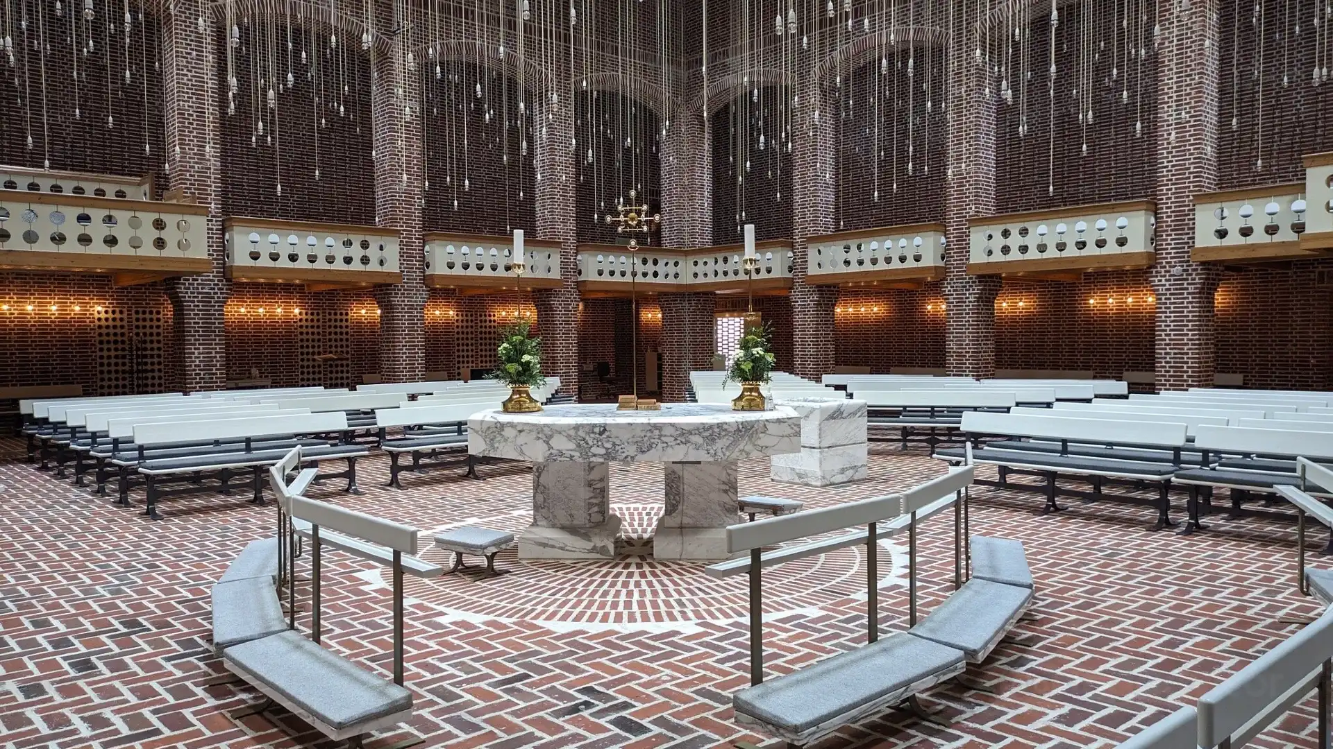 Hotels near Sædden Church