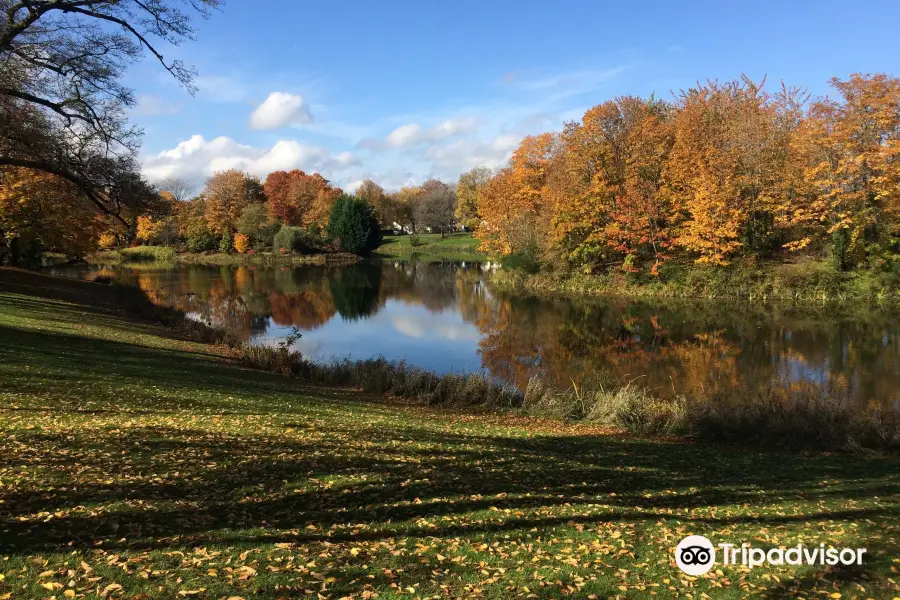 Lake Sacajawea Park