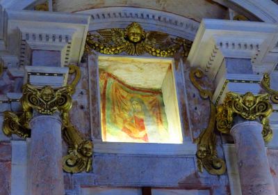 Santuario Madonna Delle Grotte