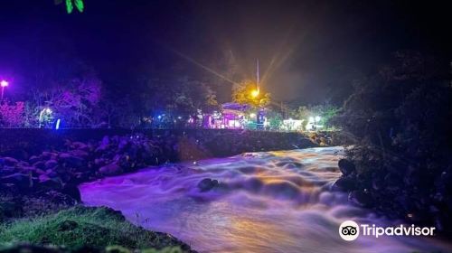 Pailon del Diablo (Devil's Cauldron)