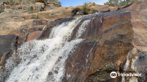 Woolshed Falls