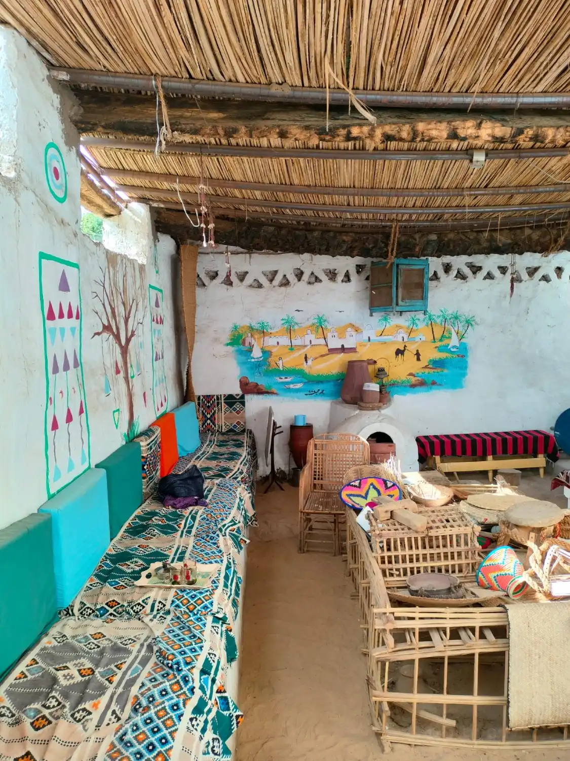 Hotels near Animalia