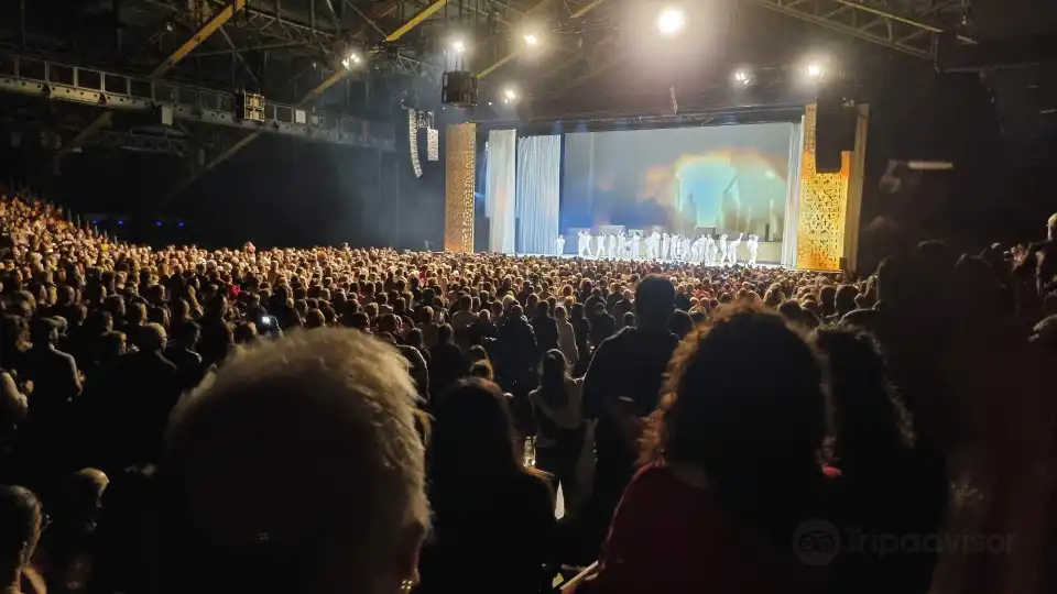 Halle Tony Garnier Tickets [2026] - Promos, Prices, Reviews & Opening ...