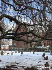 Ye Antientist Burial Ground, New London