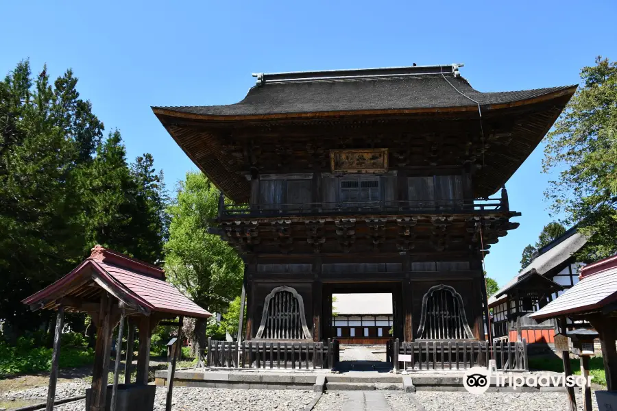 Chōshōji Temple Hondō