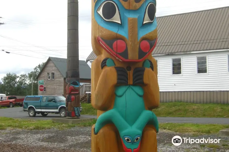 Hydaburg Totem Park