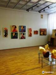 Belaya Gallery