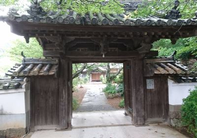 Semui-ji Temple