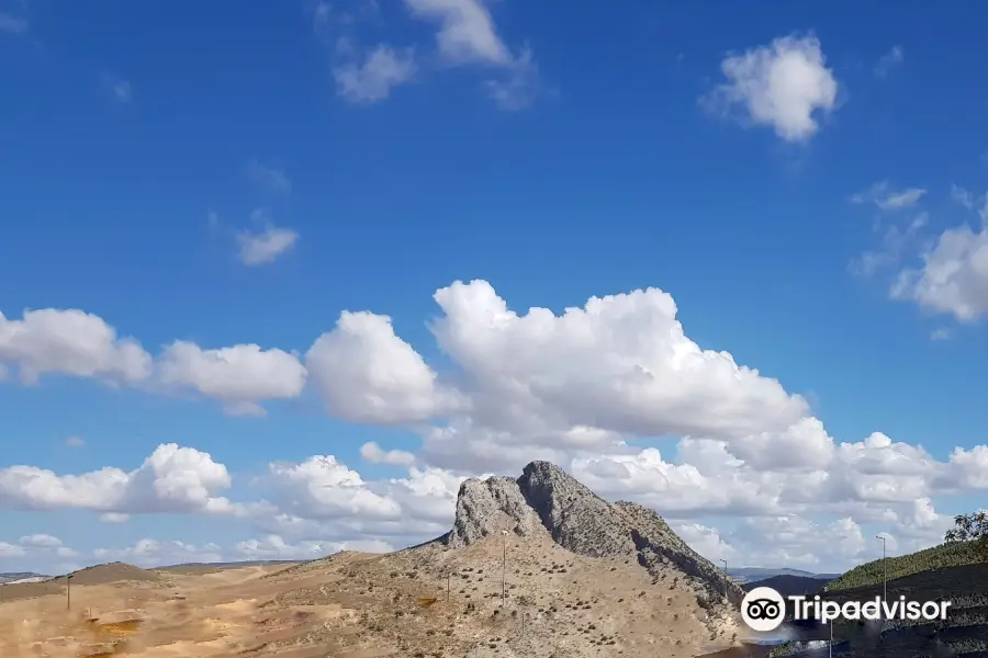 埃納莫拉多斯山