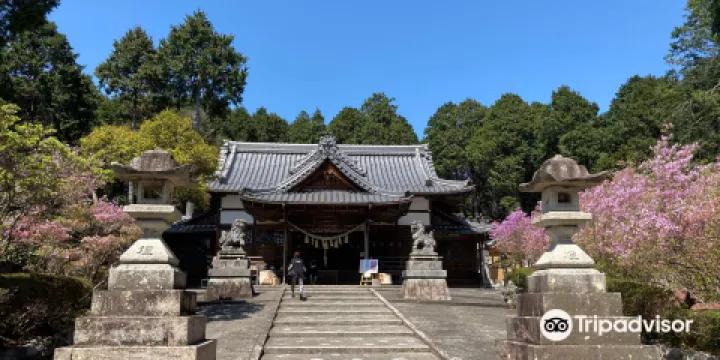 伊奈冨神社
