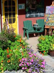 Old Barn Galleries & Gardens