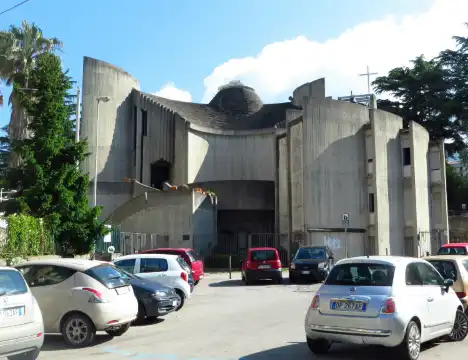 薩萊諾住宿飯店